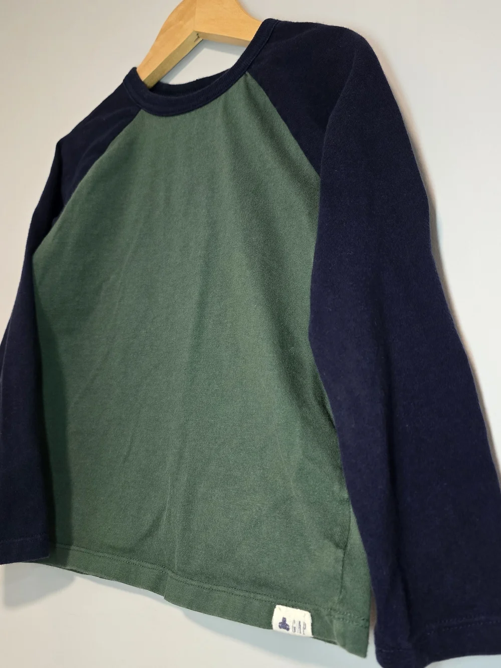 GAP Boys Green & Navy Long Sleeve Raglan Tee 5yrs